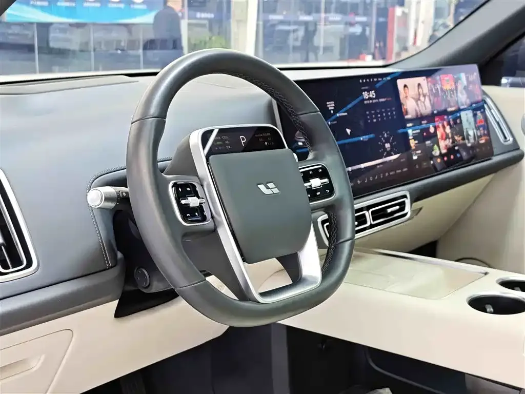 Li Auto L8 2024 из CN, фото 6