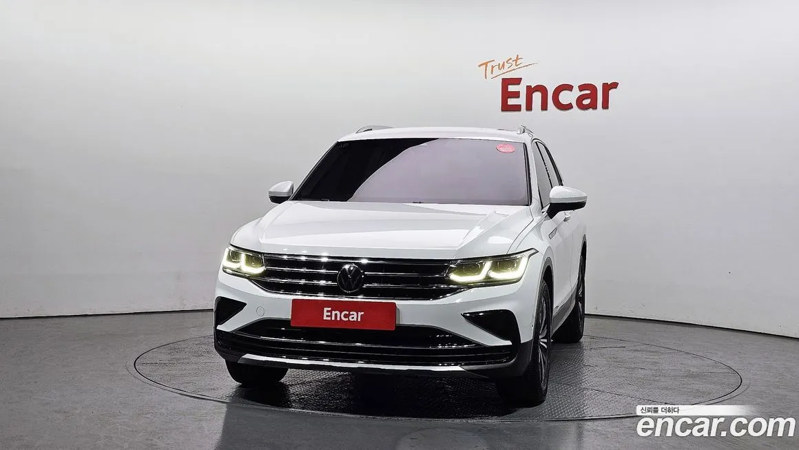 Volkswagen Tiguan — фото 2