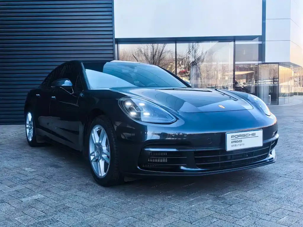 Porsche Panamera — фото 6