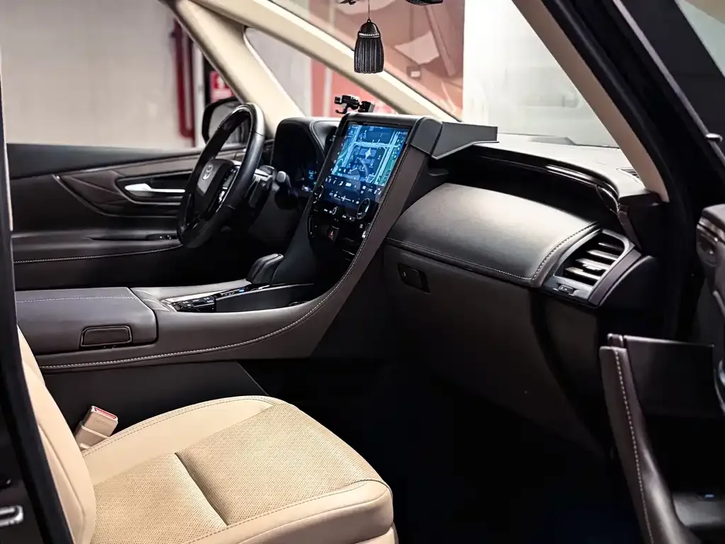 Toyota Alphard 2023 из CN, фото 4