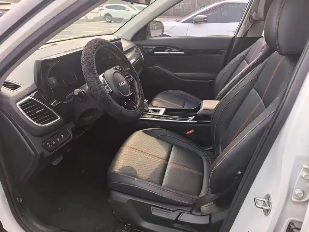 Kia KX3 — фото 3