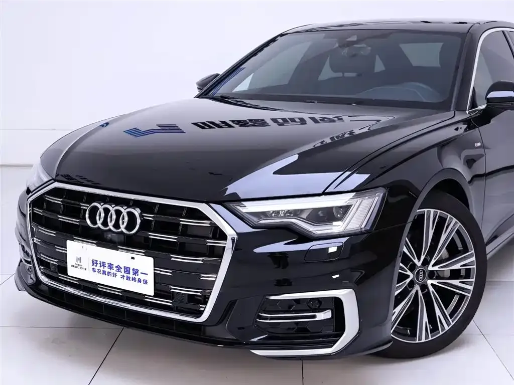 Audi A6L — фото 10