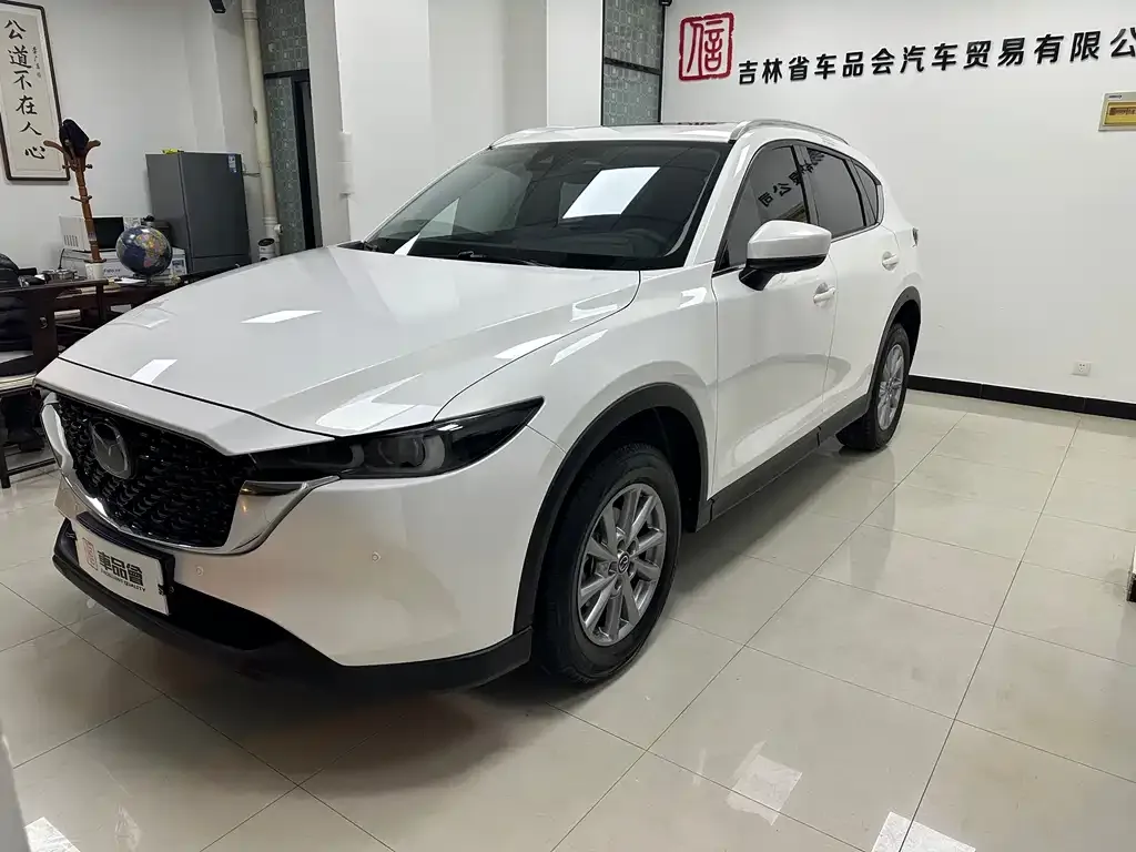 Mazda CX-5 2023 из CN, фото 1