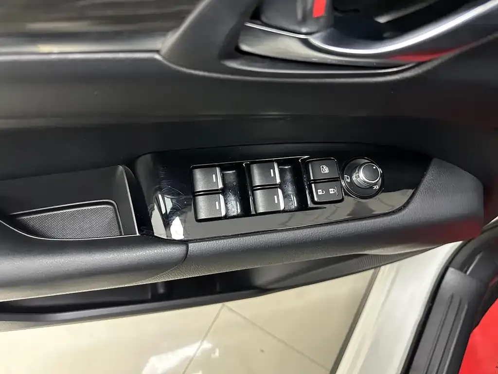 Mazda CX-5 2023 из CN, фото 10
