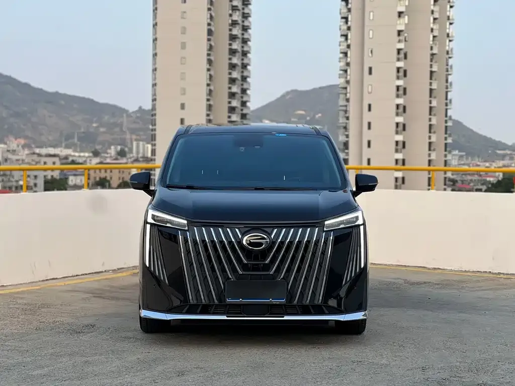 GAC Motor Trumpchi M8 — фото 3