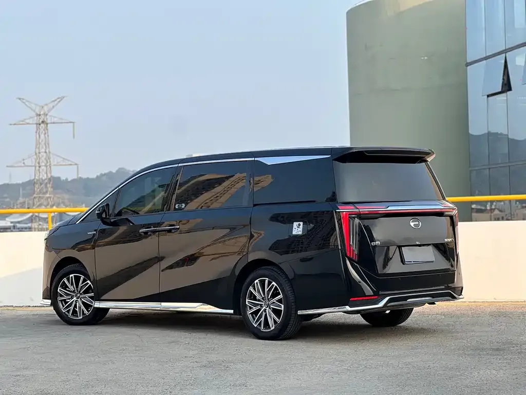 GAC Motor Trumpchi M8 — фото 9