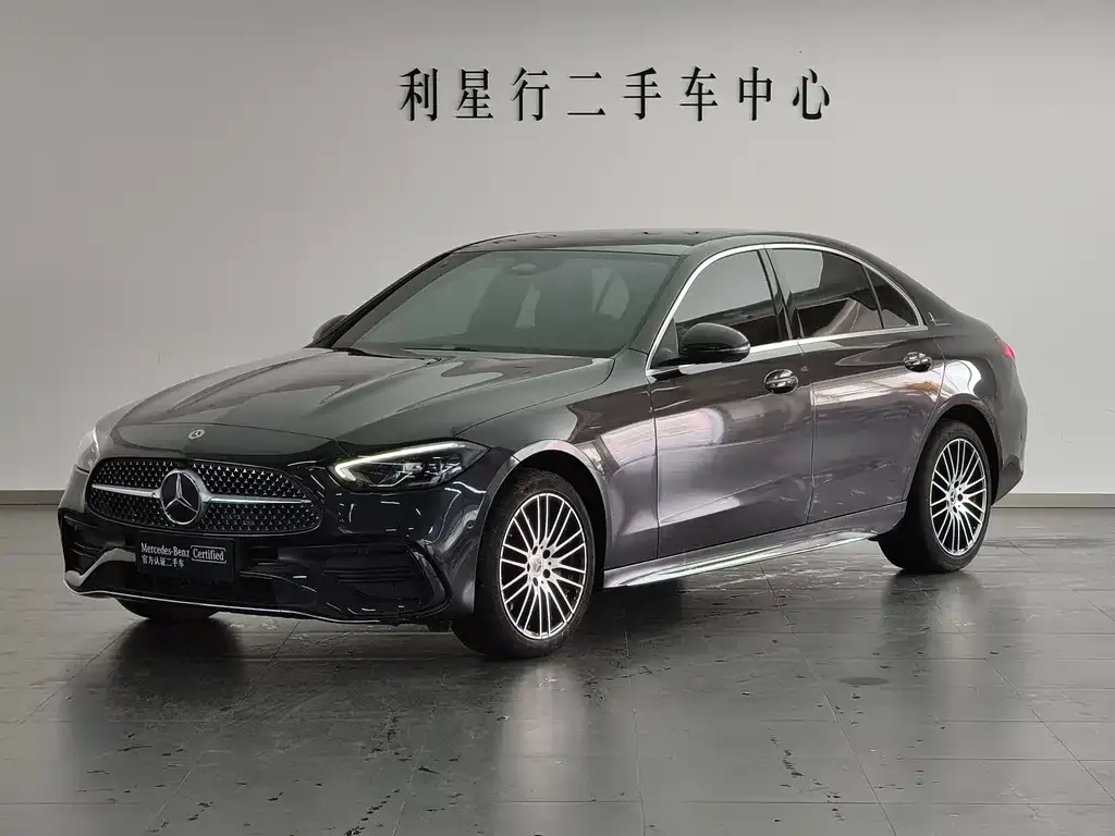 Mercedes-Benz C-Class — фото 1