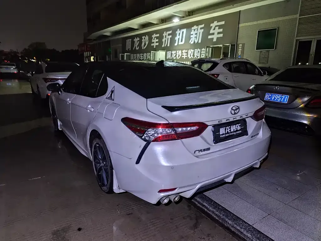 Toyota Camry 2022 из CN, фото 3