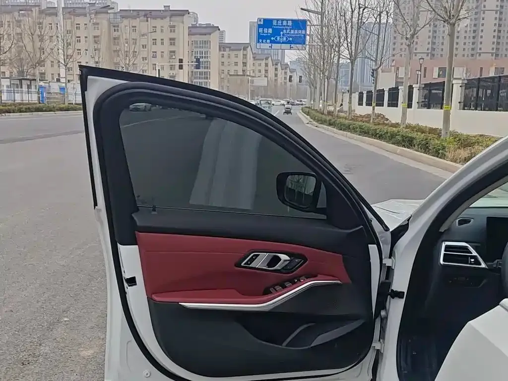 BMW i3 — фото 9