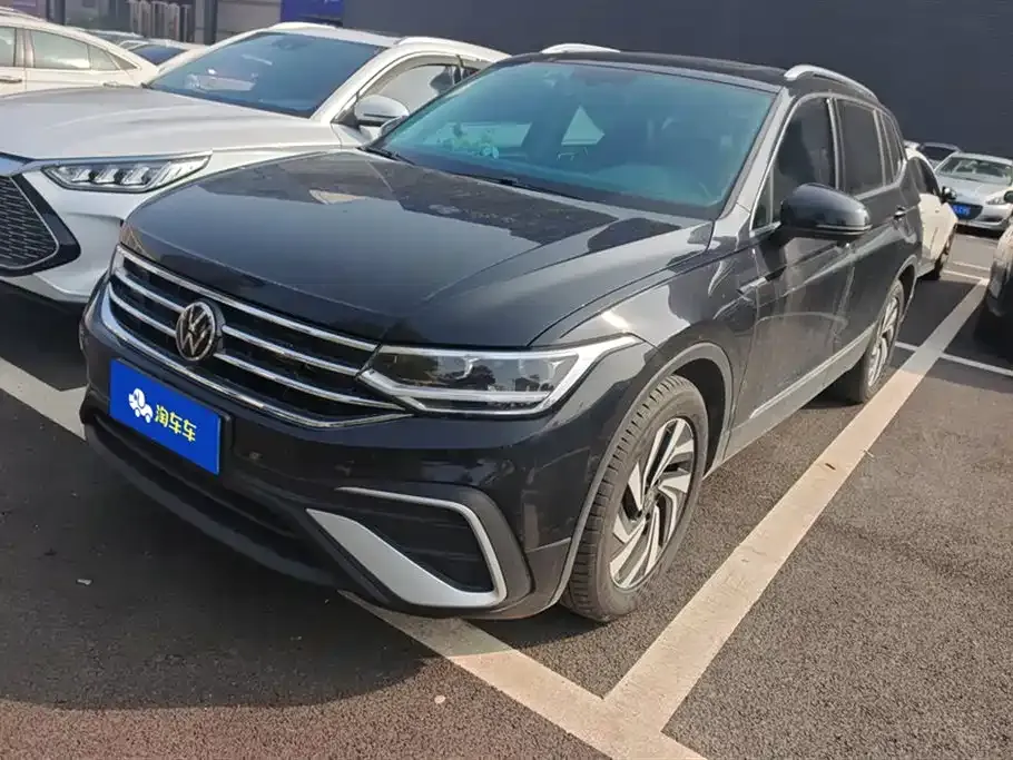 Volkswagen Tiguan L 2023 из CN, фото 1