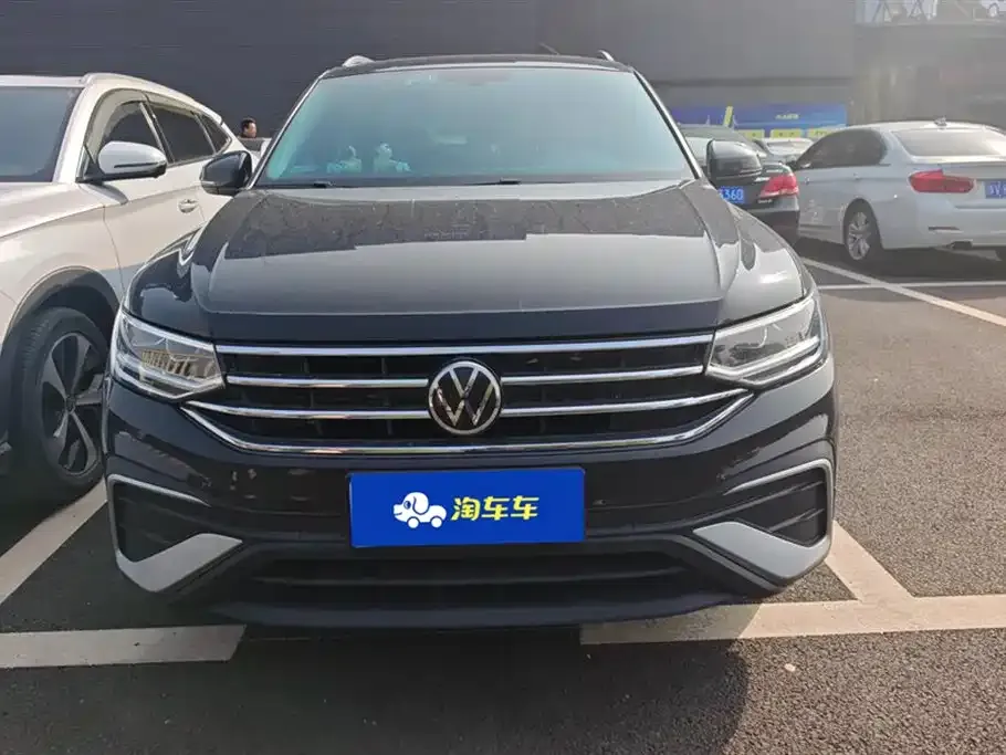 Volkswagen Tiguan L 2023 из CN, фото 4