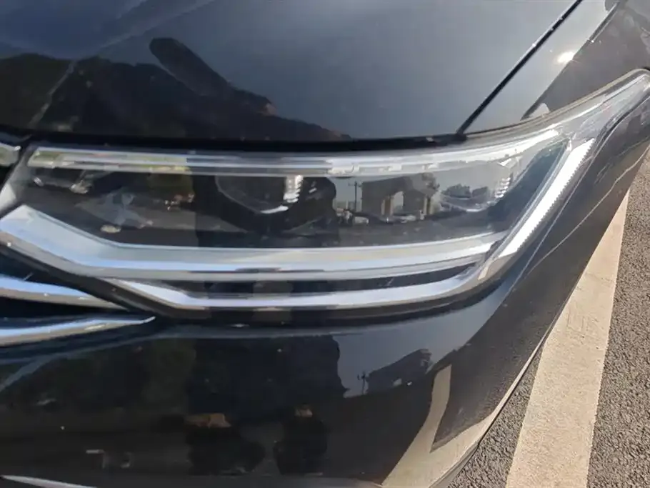 Volkswagen Tiguan L 2023 из CN, фото 3