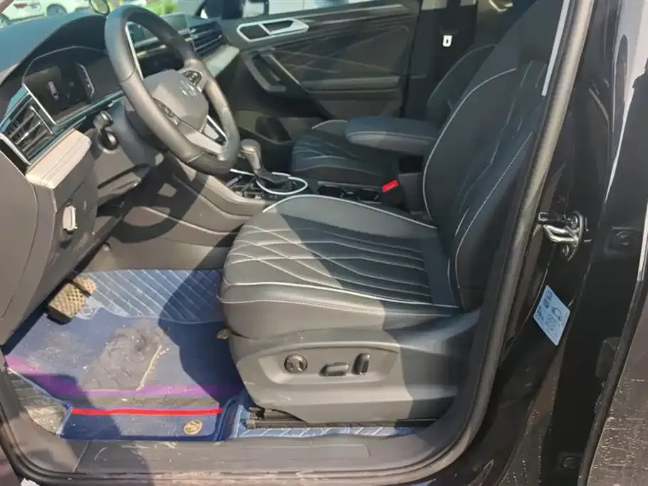 Volkswagen Tiguan L 2023 из CN, фото 7