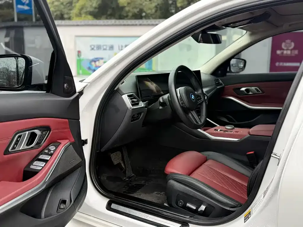BMW i3 — фото 5