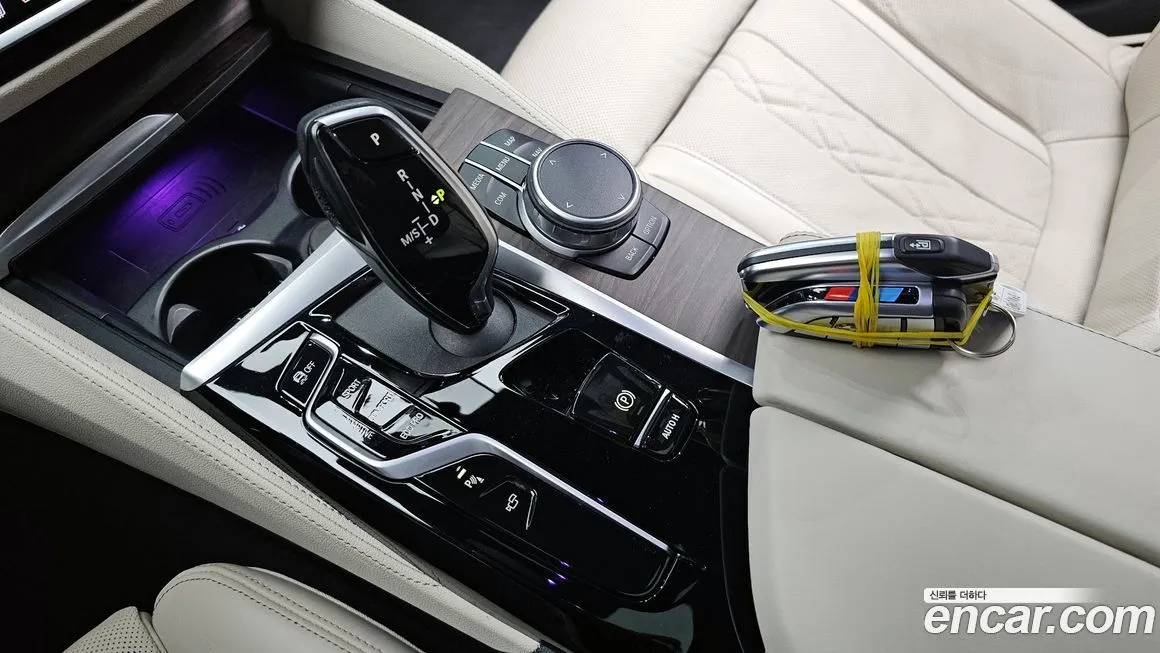 BMW 5-Series 2021 из KR, фото 10