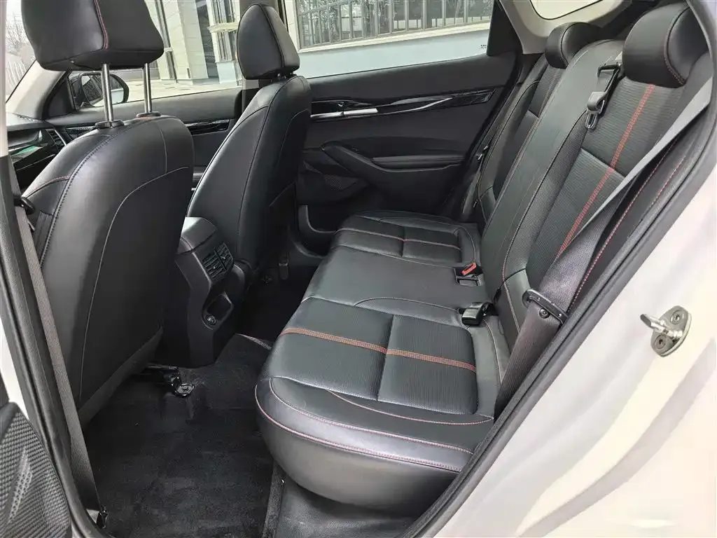 Kia KX3 — фото 7
