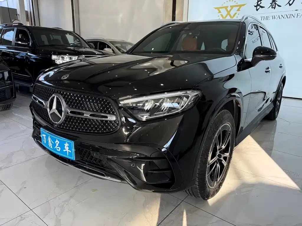 Mercedes-Benz GLC — фото 1