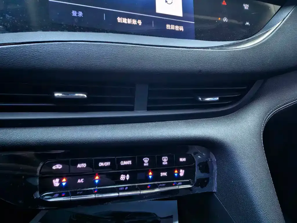 Buick Enclave 2021 из CN, фото 9