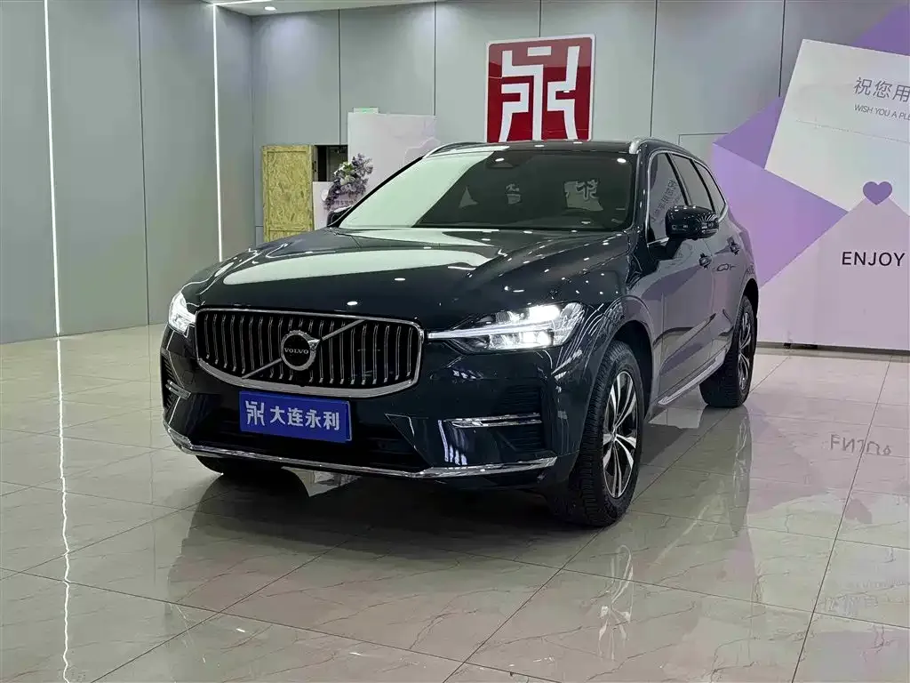 Volvo XC60 2022 из CN, фото 1