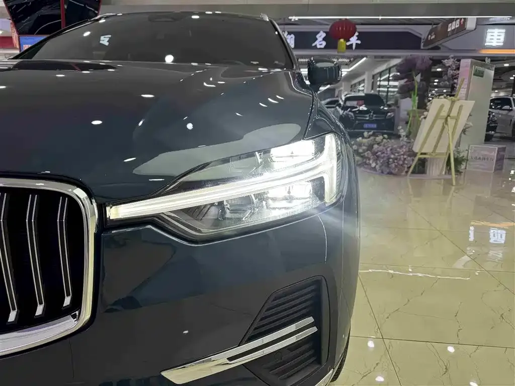 Volvo XC60 2022 из CN, фото 3
