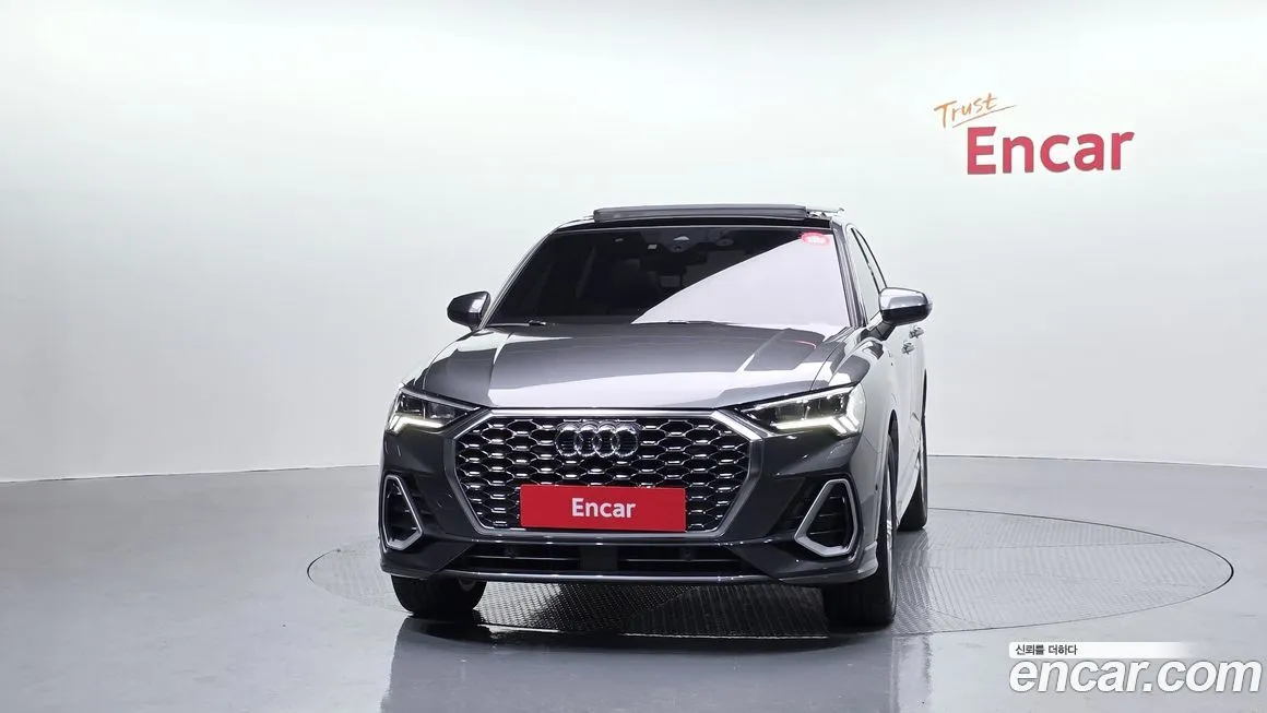 Audi Q3 2023 из KR, фото 2