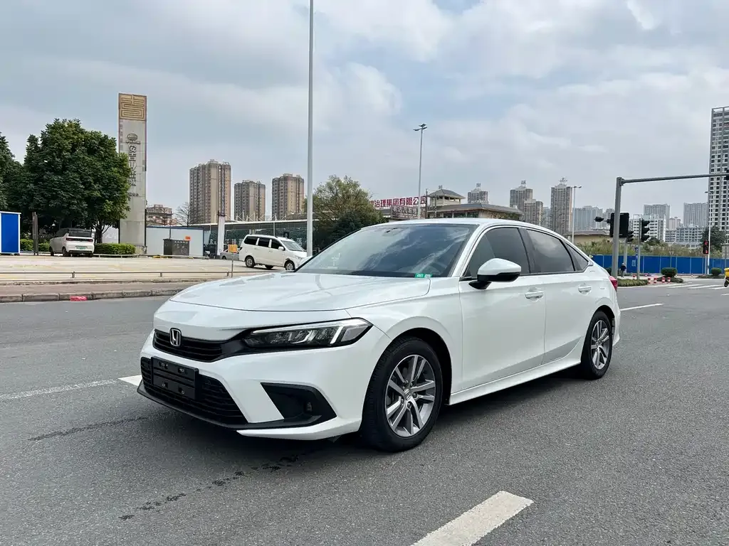 Honda Civic — фото 1