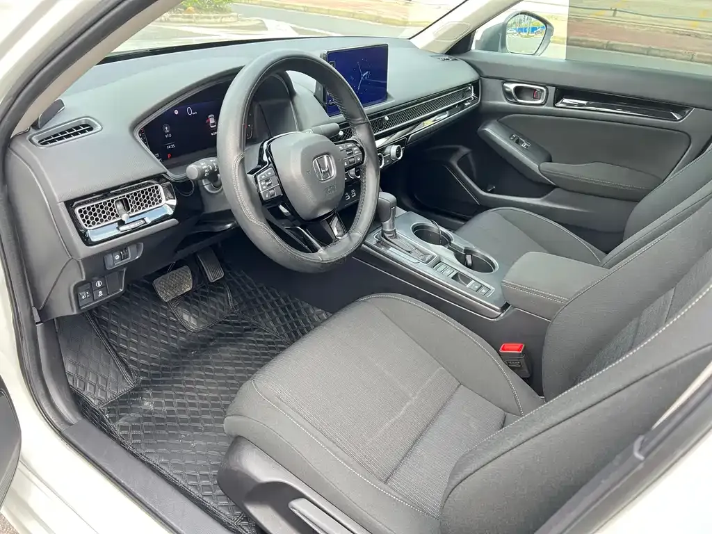 Honda Civic — фото 5