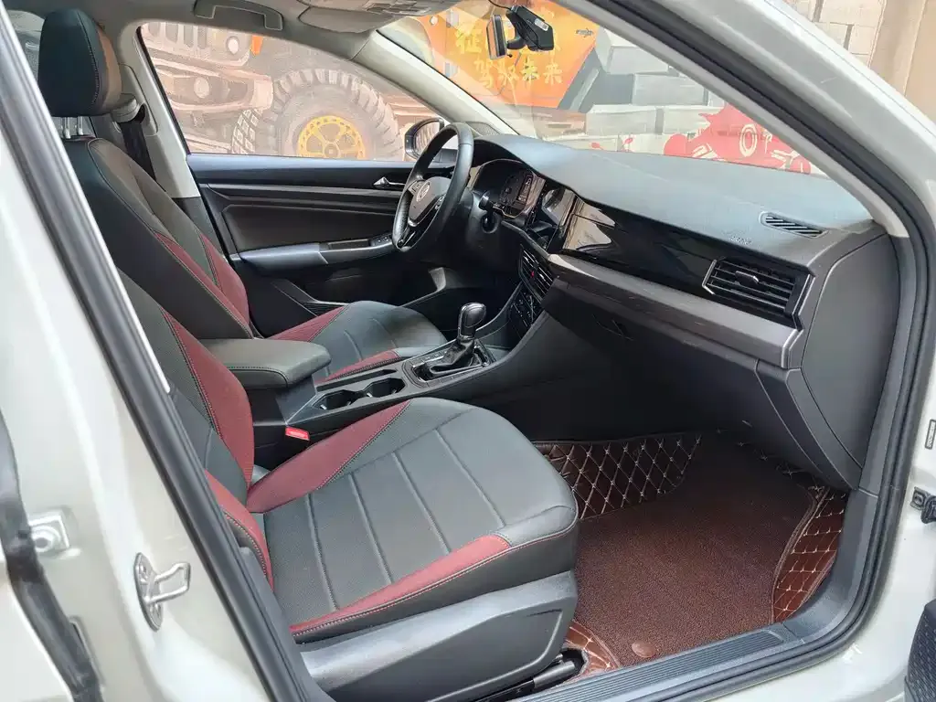 Volkswagen Bora 2022 из CN, фото 8