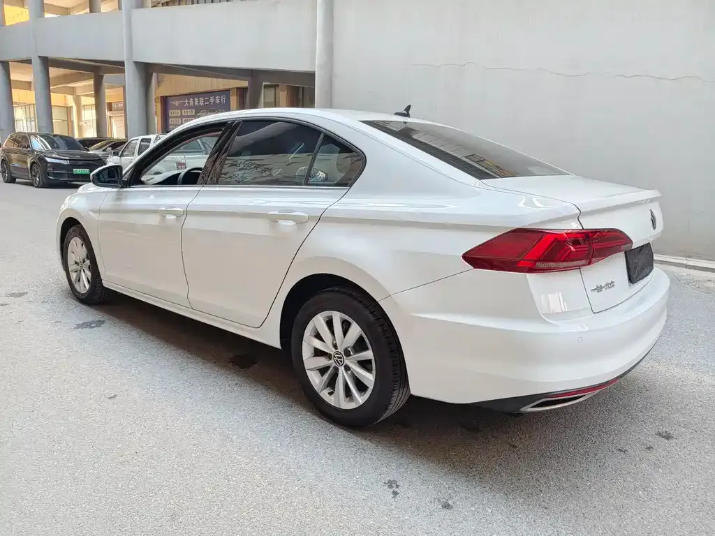 Volkswagen Bora 2022 из CN, фото 6