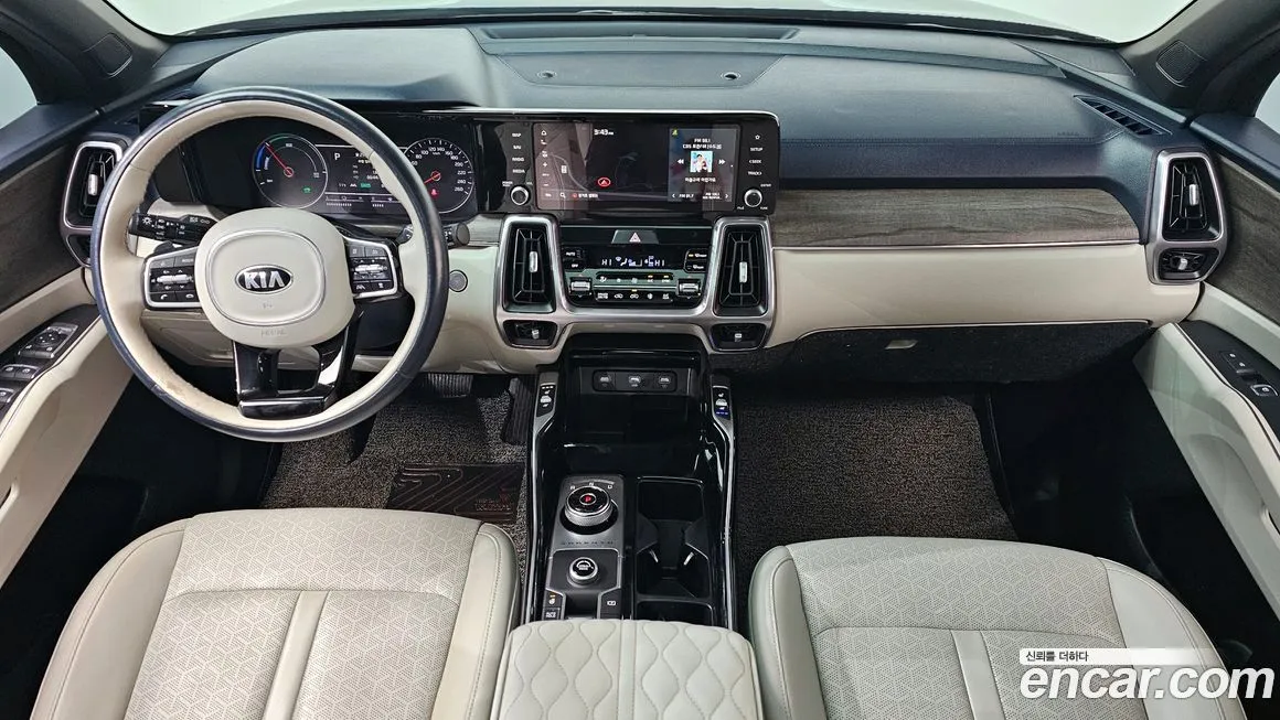 Kia Sorento — фото 9