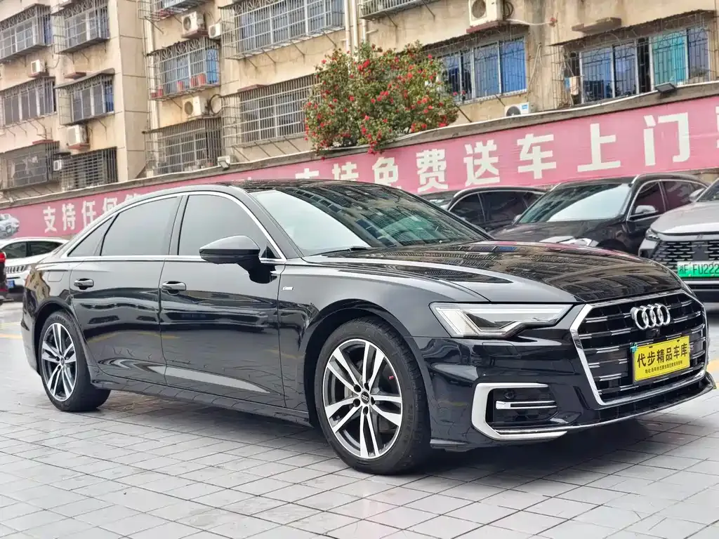 Audi A6L — фото 2