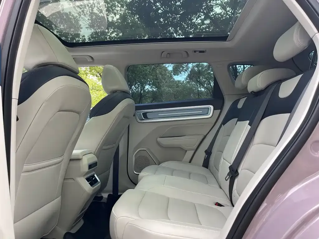 Geely Icon 2024 из CN, фото 3