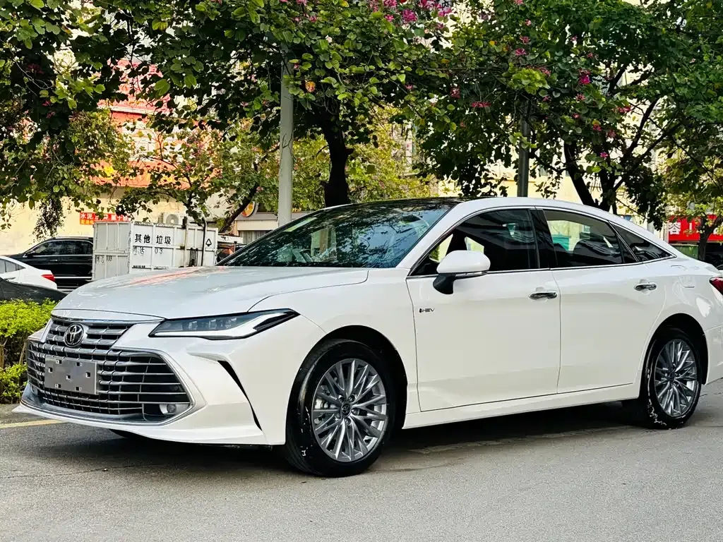 Toyota Avalon 2026 из CN, фото 1