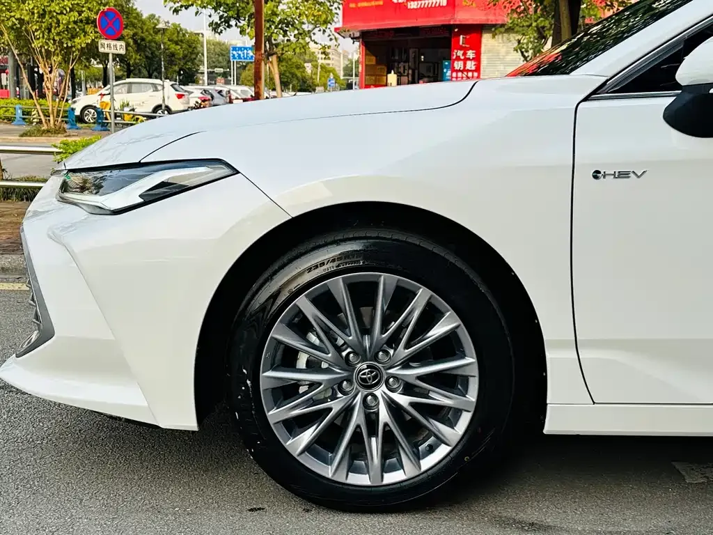 Toyota Avalon 2026 из CN, фото 3