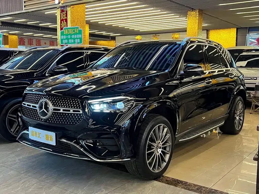 Mercedes-Benz GLE — фото 1