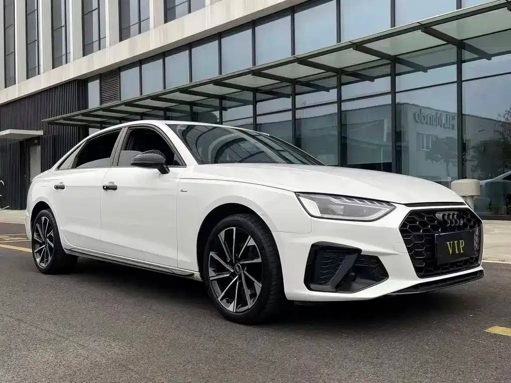 Audi A4L — фото 3