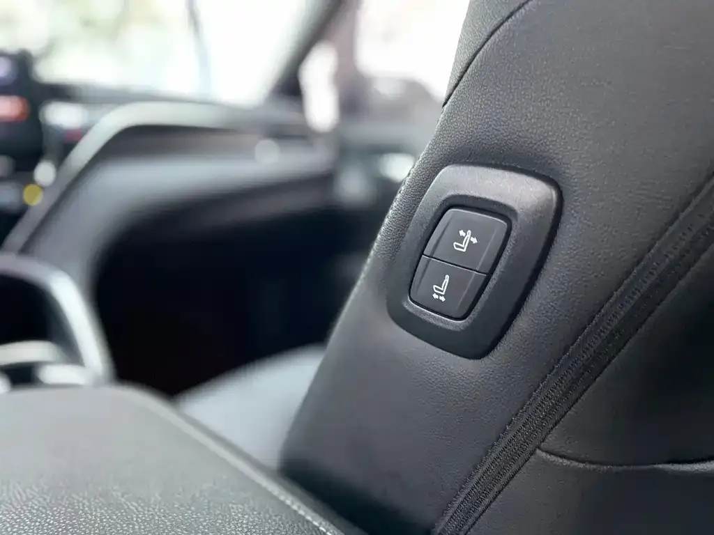 Toyota Camry 2022 из CN, фото 4
