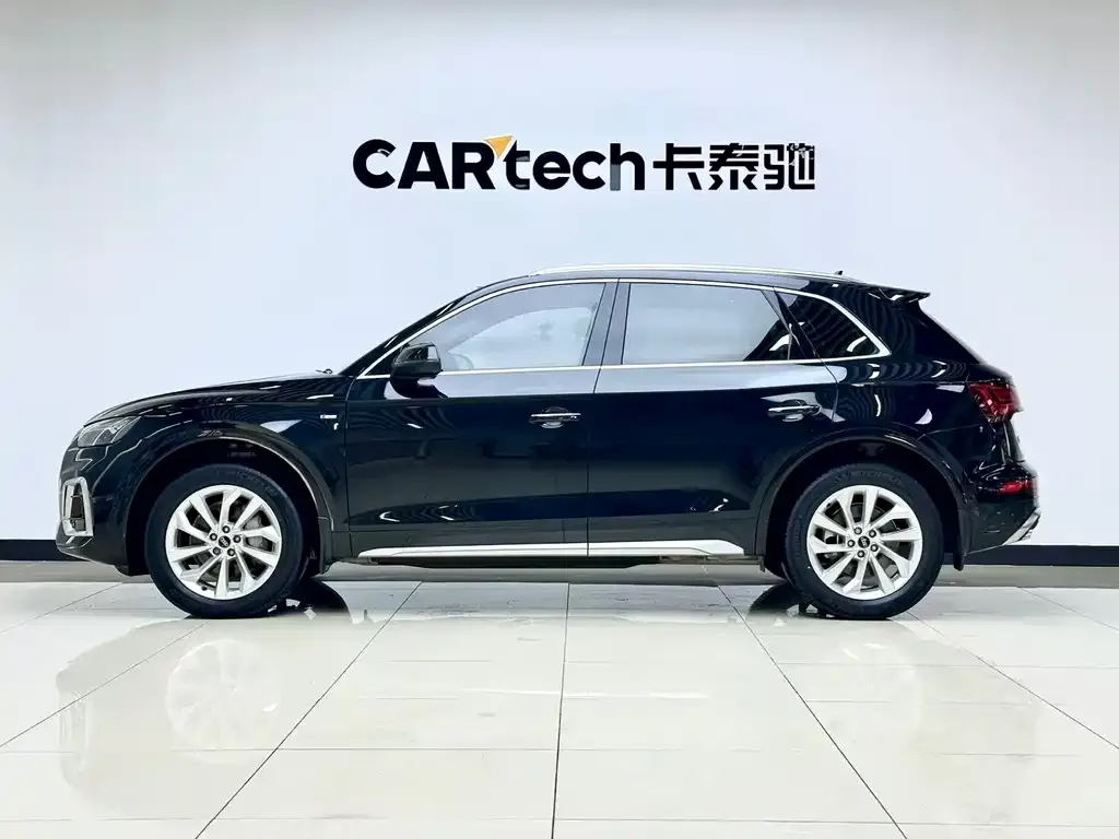 Audi Q5L 2022 из CN, фото 7