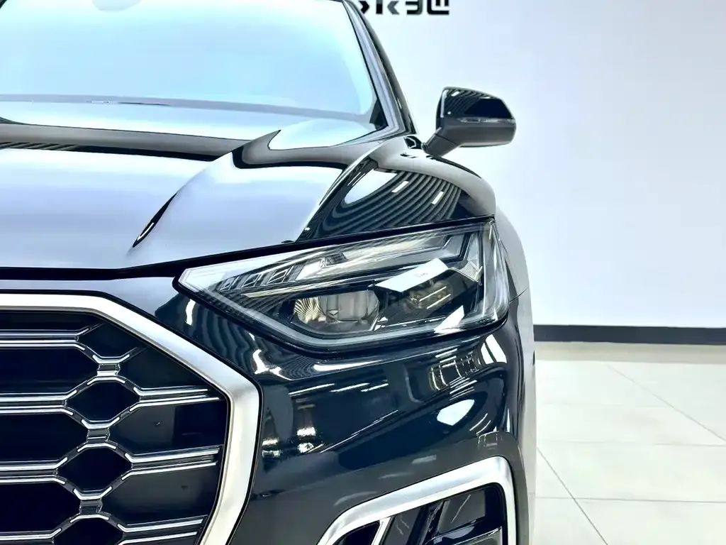 Audi Q5L 2022 из CN, фото 10