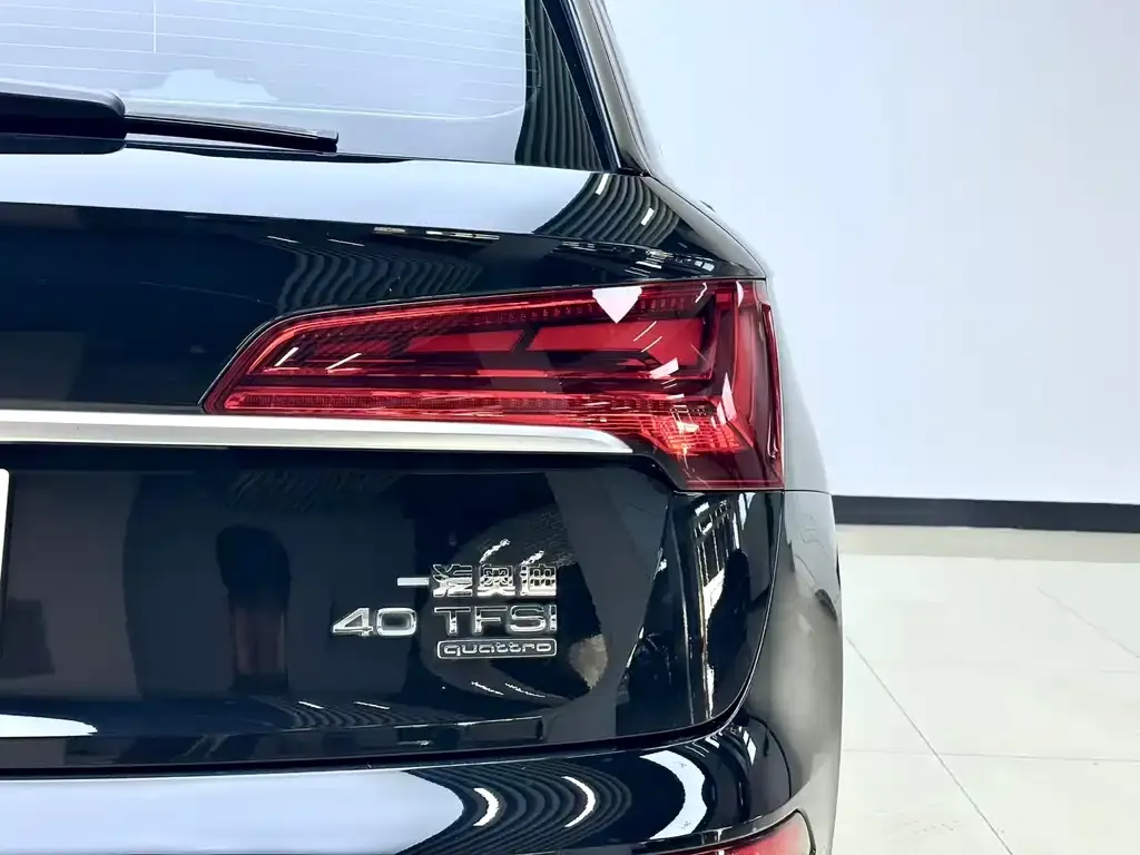 Audi Q5L 2022 из CN, фото 5