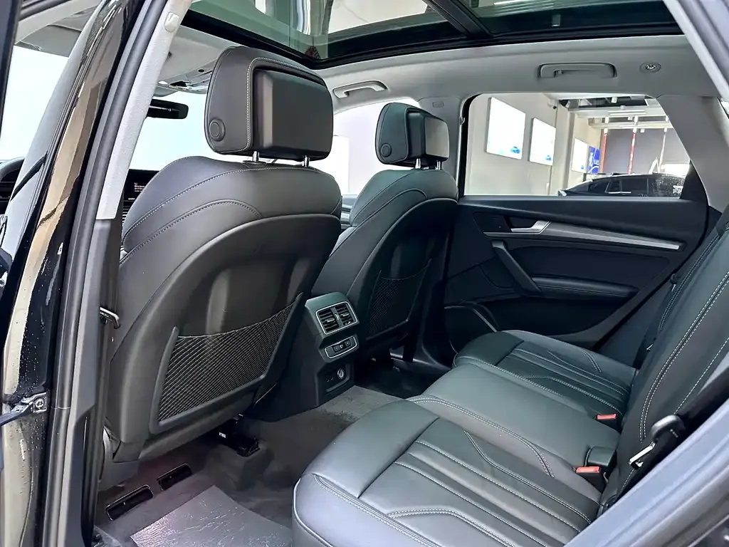 Audi Q5L 2022 из CN, фото 3