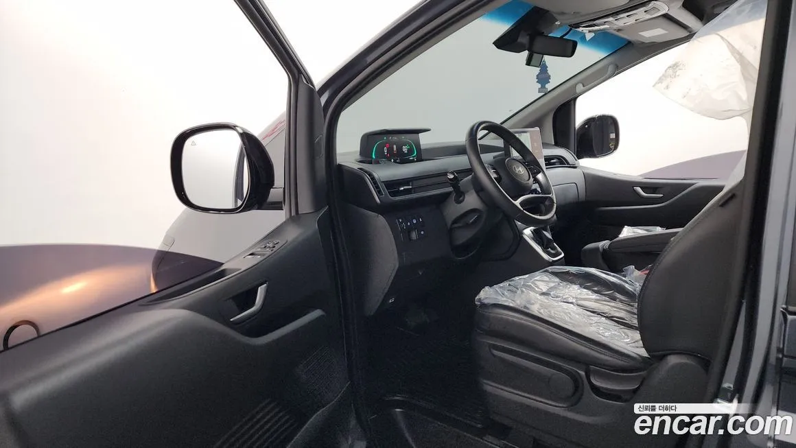 Hyundai Staria 2025 из KR, фото 2