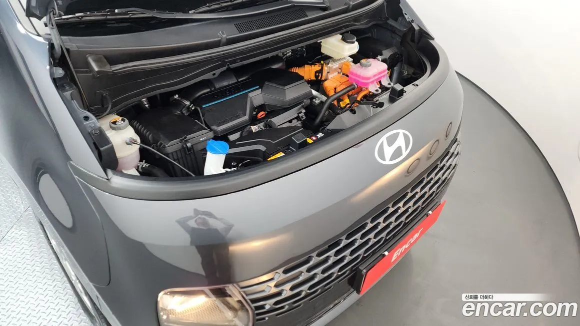 Hyundai Staria 2025 из KR, фото 3