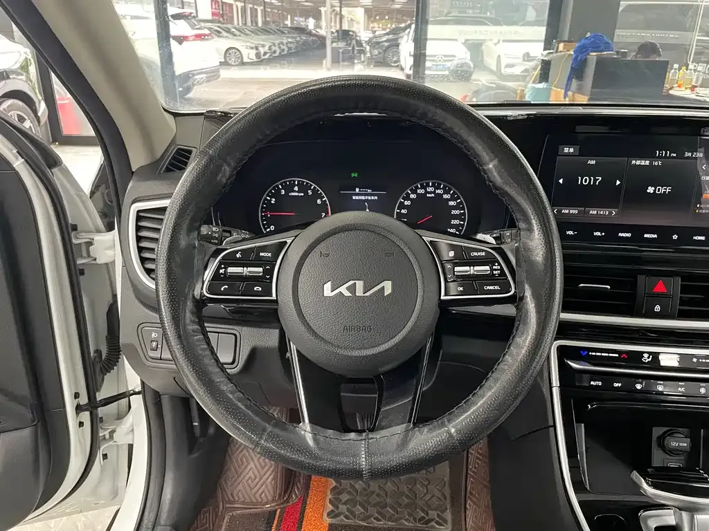 Kia KX3 — фото 7