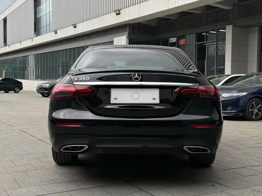 Mercedes-Benz E-Class (Import) 2023 из CN, фото 9