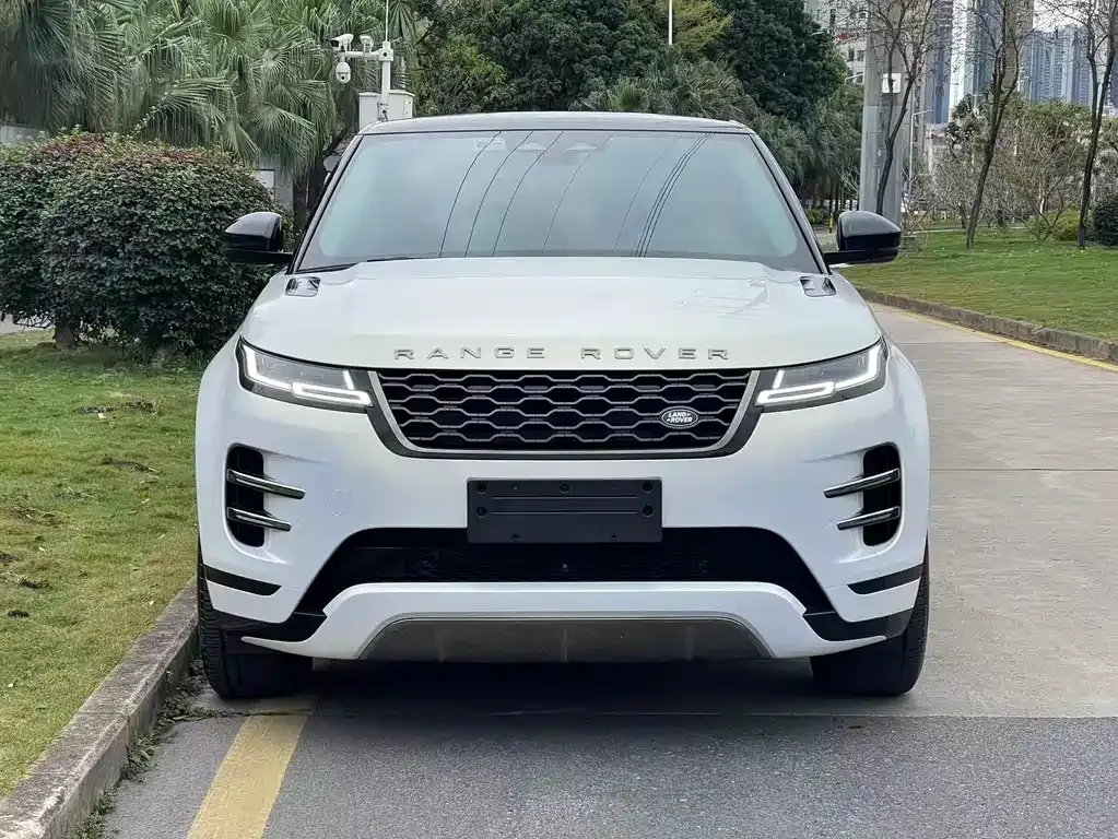 Land Rover Evoque PHEV 2022 из CN, фото 2
