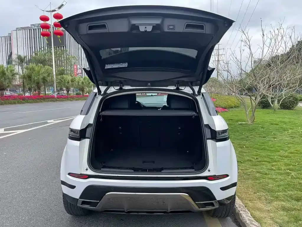 Land Rover Evoque PHEV 2022 из CN, фото 4