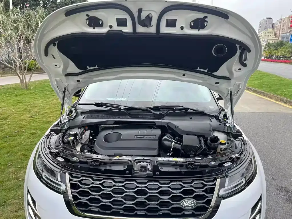 Land Rover Evoque PHEV 2022 из CN, фото 8