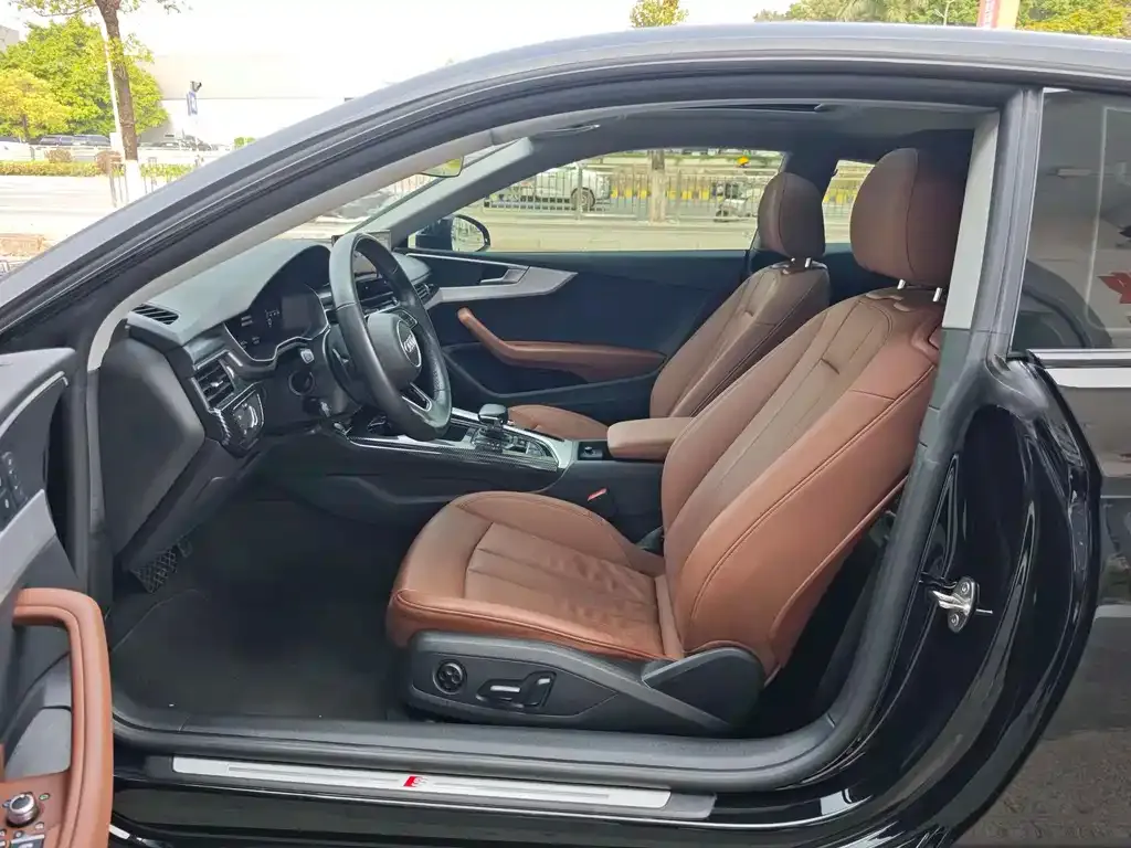Audi A5 (Import) 2021 из CN, фото 2
