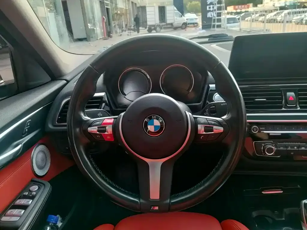 BMW 1 Series 2021 из CN, фото 6